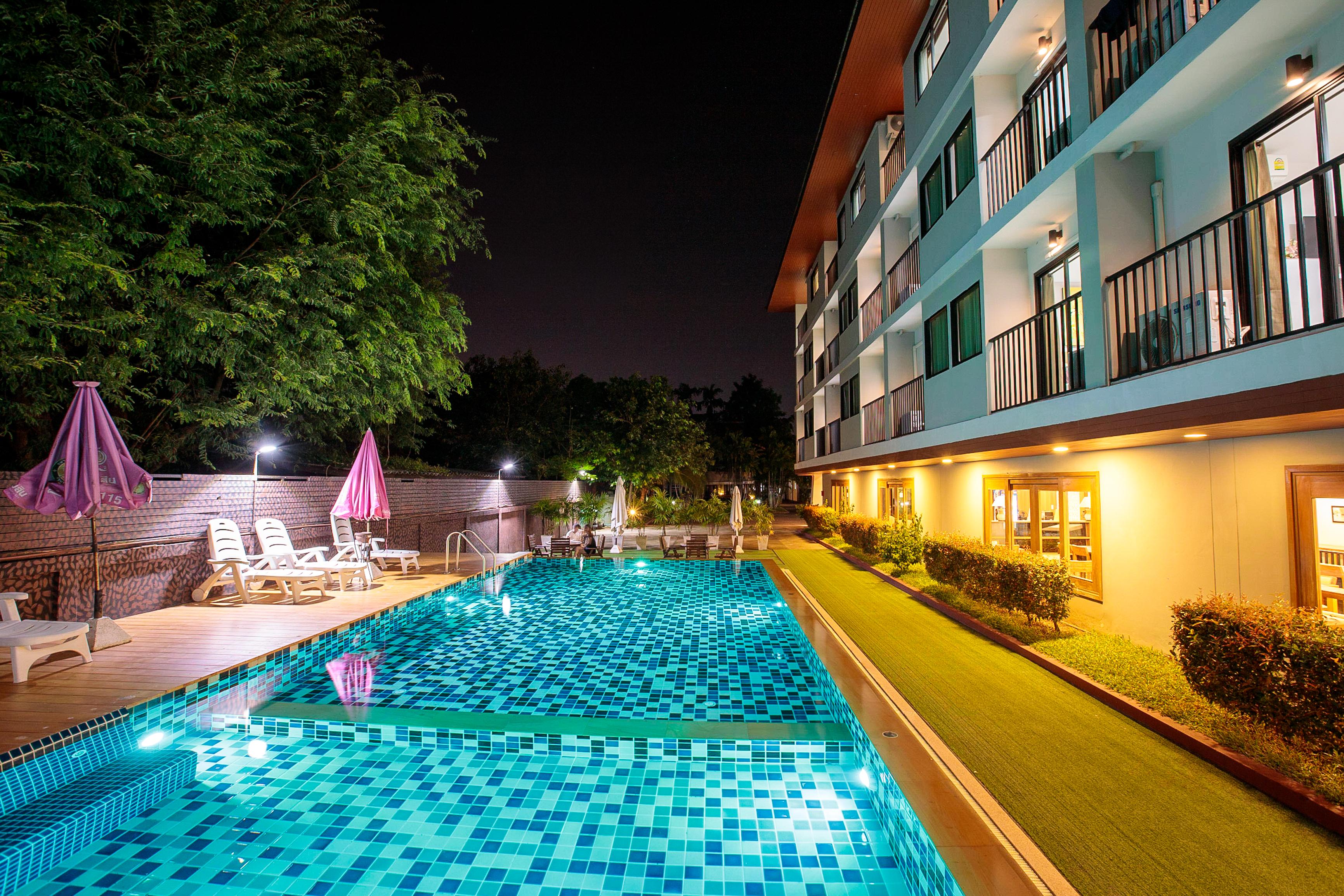 Huen Jao Ban Hotel Chiang Mai Exterior photo