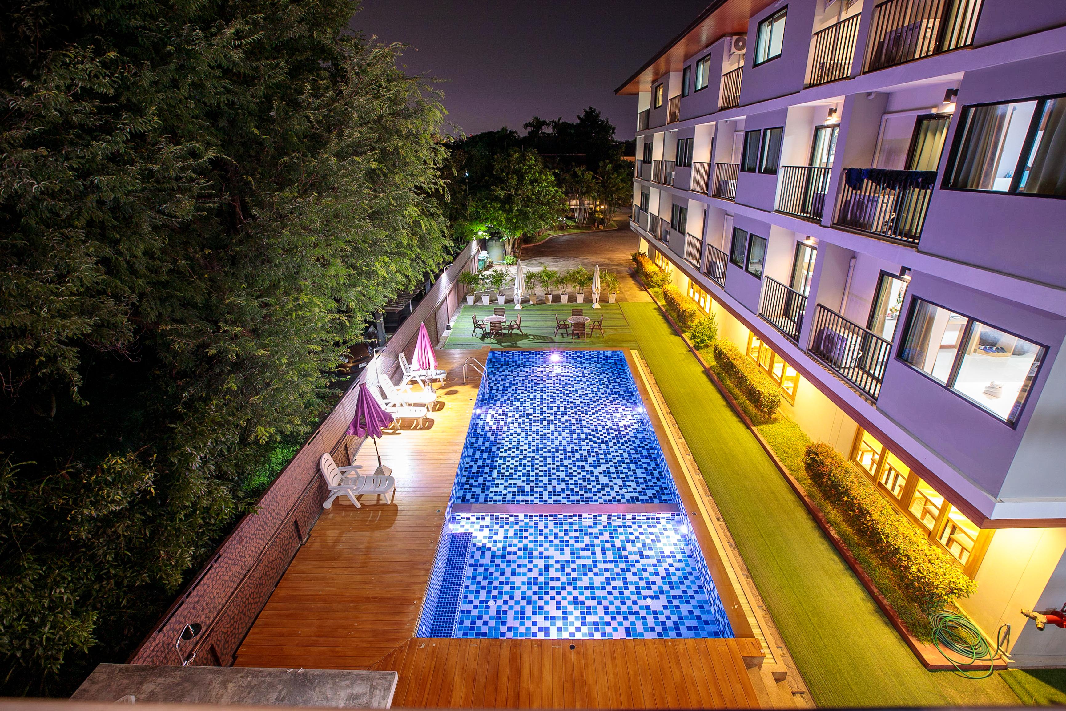 Huen Jao Ban Hotel Chiang Mai Exterior photo